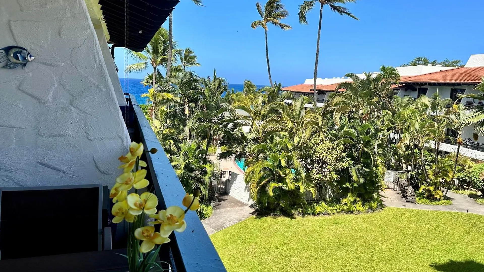 Casa De Emdeko 304 Villa Kailua-Kona United States